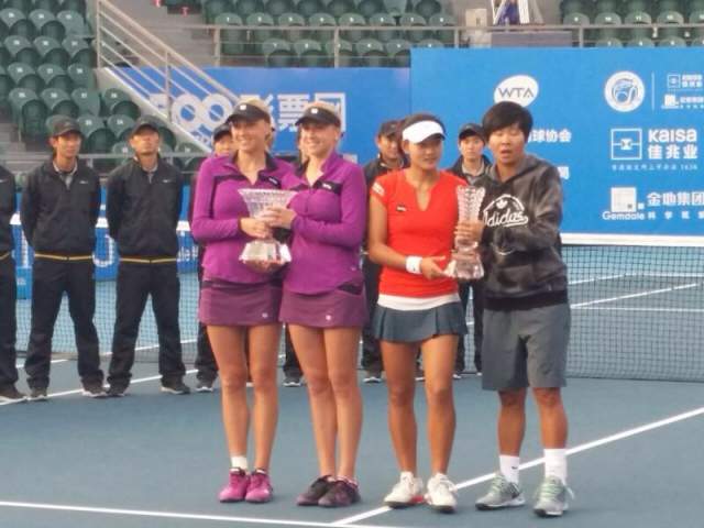 Сестры Киченок - победительницы турнира WTA в Шэньчжэне