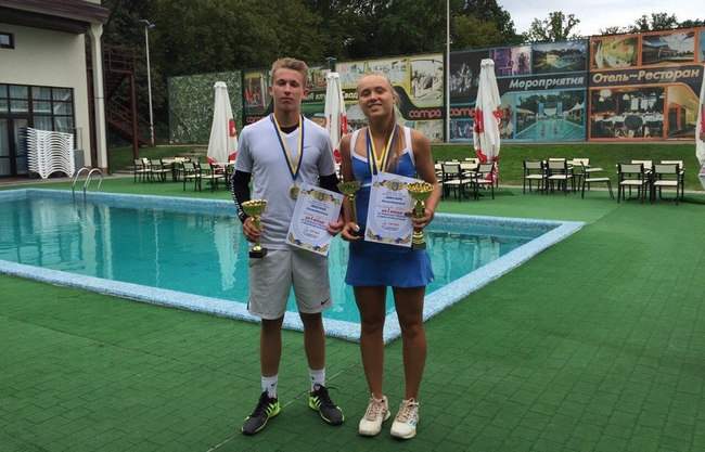 Стародубцева и Бойчук - победители чемпионата Украины