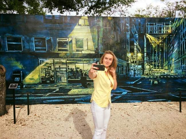 Элина Свитолина увидела знаменитые "Стены Винвуда" в Майами (ВИДЕО)