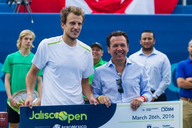 ATP Challenger Tour. Башич прервал победную серию Шаповалова, Фаббиано победил в итальянском финале