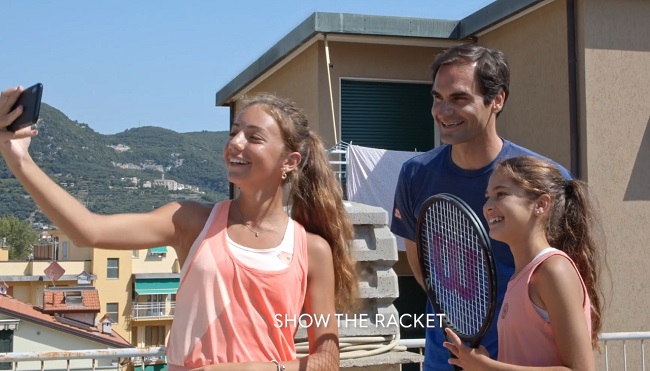 Федерер приготовил сюрприз для юных теннисисток из Италии (ВИДЕО)