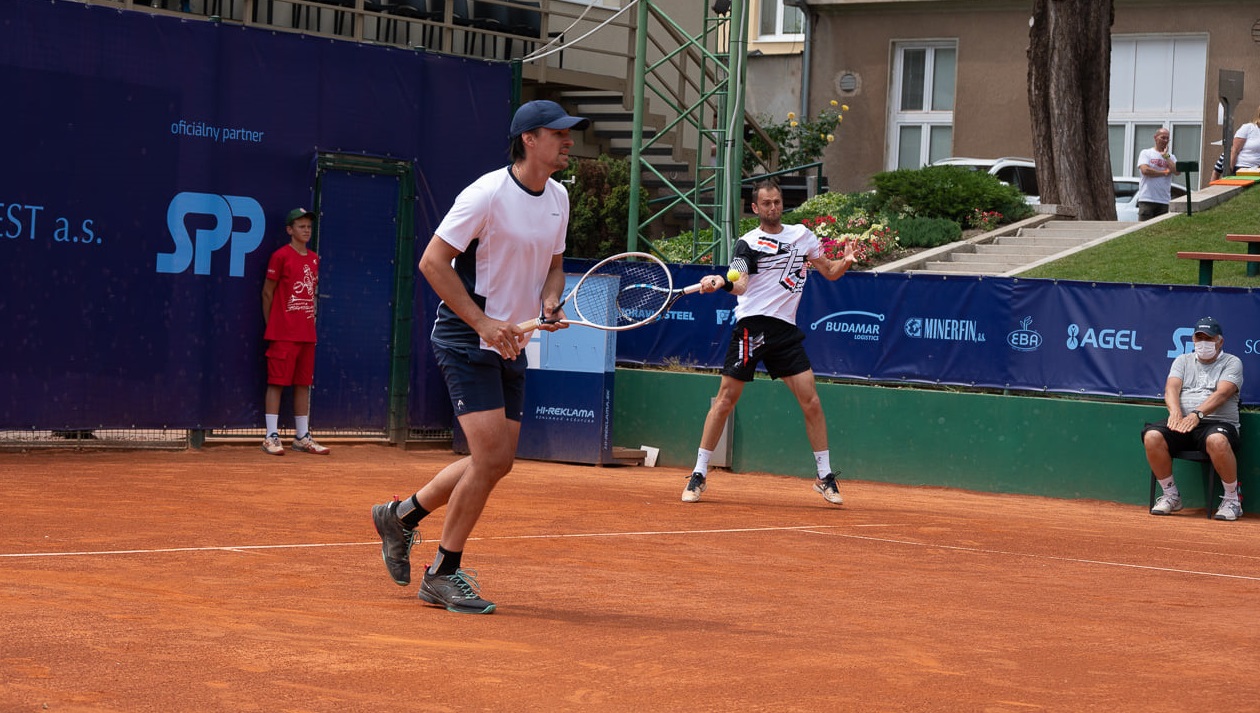 Сачко и Молчанов стартуют на турнирах ATP Challenger Tour