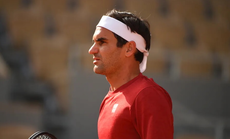 Роджер Федерер: "Я согласился на еще одну операцию на колене и много месяцев проведу вне Тура"