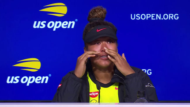 Осака розплакалася на прес-конференції після поразки на US Open і заявила про паузу у виступах (ВІДЕО)