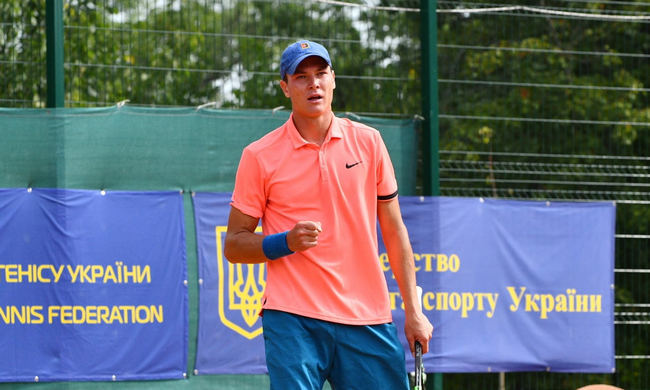 Ваншельбойм и Девятьяров вышли в четвертьфиналы на турнирах ITF