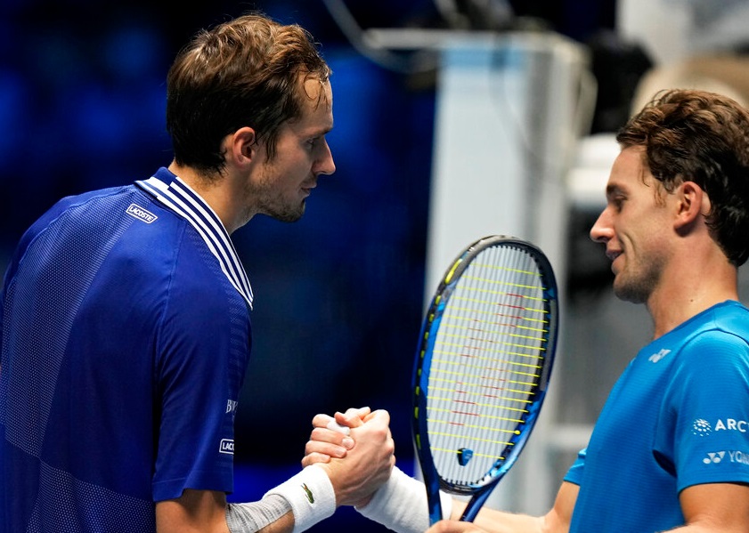Обзор полуфинала Даниил Медведев - Каспер Рууд на ATP Finals (ВИДЕО)