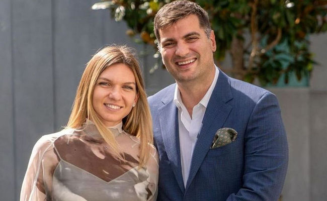 СМИ: Халеп разводится со своим супругом менее чем через год после свадьбы