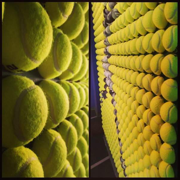 Харьковчанин создал первую в Украине картину из теннисных мячей