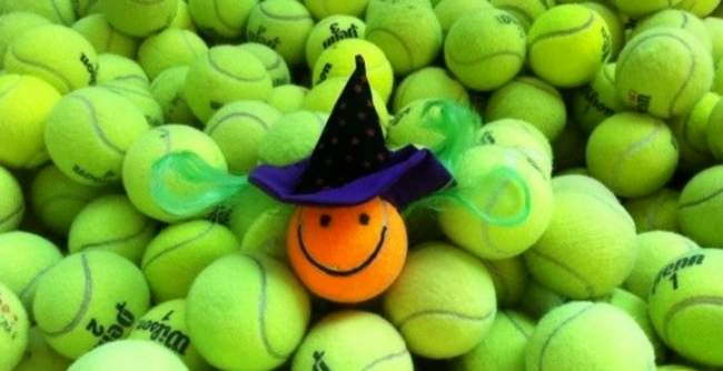 Агасси - кандидат в президенты США, Беккер стал вампиром: теннисный мир отпраздновал Хэллоуин (ФОТО)