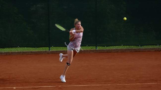 Алёна Бондаренко покидает турнир в Тарвизио