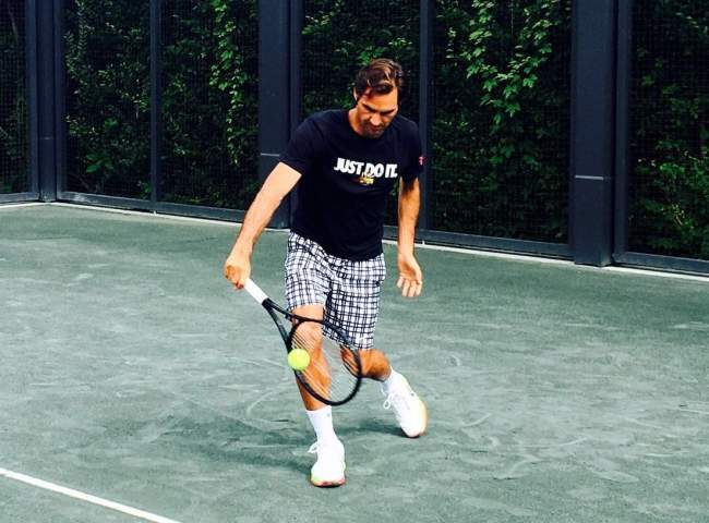 Уильямс и Кербер сыграют на Итоговом турнире, Федерер вернулся на корт, Надаль готовится к US Open (+фото)