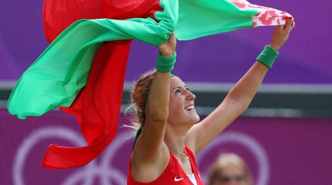 Виктория Азаренко: "Фото олимпийских чемпионов, разделяющих свой успех со своими детьми, - мотивация во всей своей красе"