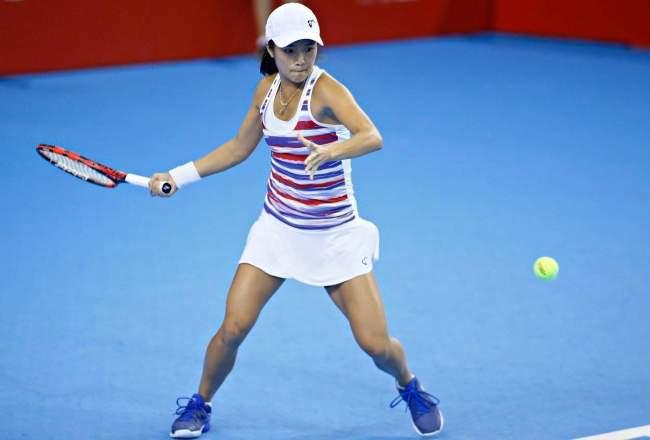 Первая победа Лао на уровне WTA в Квебеке, Саснович обыгрывает первую сеяную в Токио