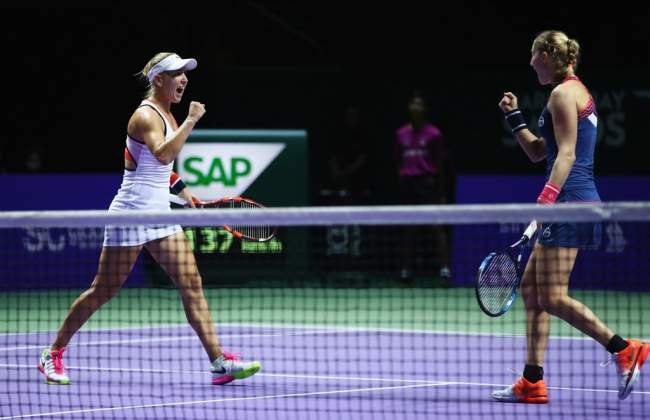 WTA Finals. Пары. Макарова и Веснина впервые обыгрывают Хингис и Мирзу (+видео)
