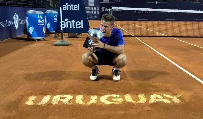 ATP Challenger Tour. Шварцман побеждает в Уругвае, Ванни берет титул в Италии