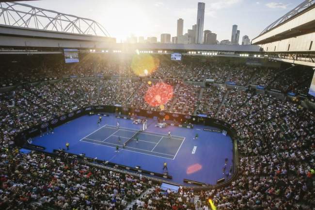 Australian Open. Трое украинцев сыграют на центральном корте Мельбурна в понедельник
