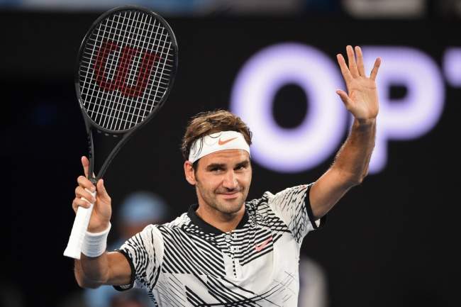 Australian Open. Федерер победил в первом официальном матче за полгода, Вавринка поборолся в пяти сетах