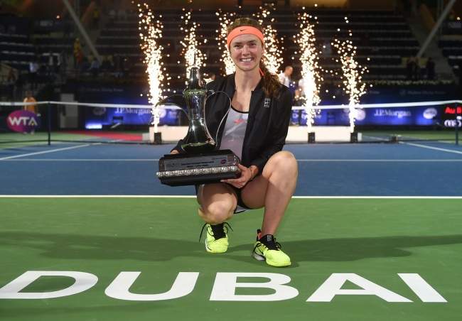 Элина Свитолина - чемпионка турнира в Дубае. Церемония награждения (ВИДЕО)