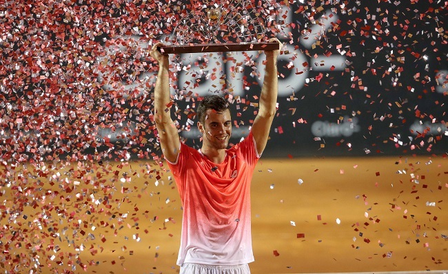 Рио-де-Жанейро. Дьере выиграл свой дебютный титул ATP в карьере