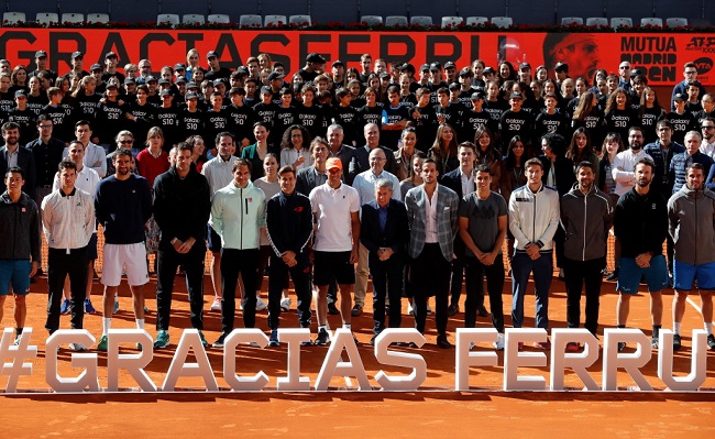 Топ-теннисисты поприветствовали Феррера перед началом его последнего турнира (ВИДЕО)