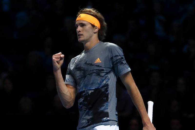 ATP Finals. Зверев победил Медведева и сыграет в полуфинале против Тима