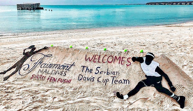 Теннисный десант на Мальдивах, Савчук отдыхает на Багамах, де Минор - в Испании