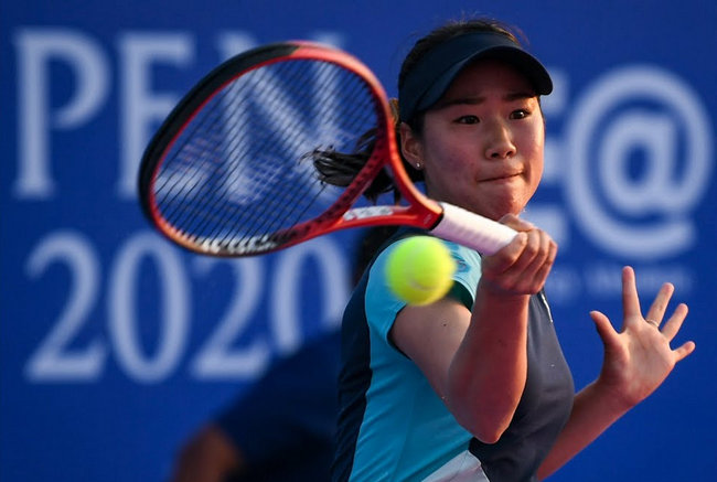 Удар дня на турнире в Хуахине от Нао Хибино (ВИДЕО)