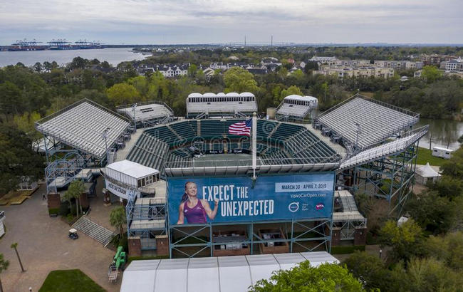 WTA пока не объявляет о полной отмене турниров в апреле