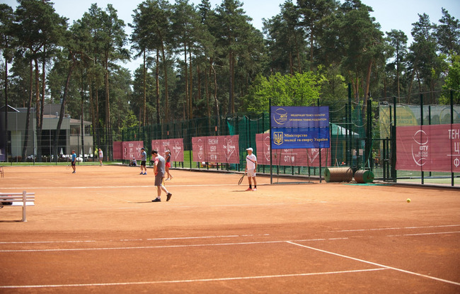 Федерация тенниса Украины планирует возобновить национальные турниры 1 июня