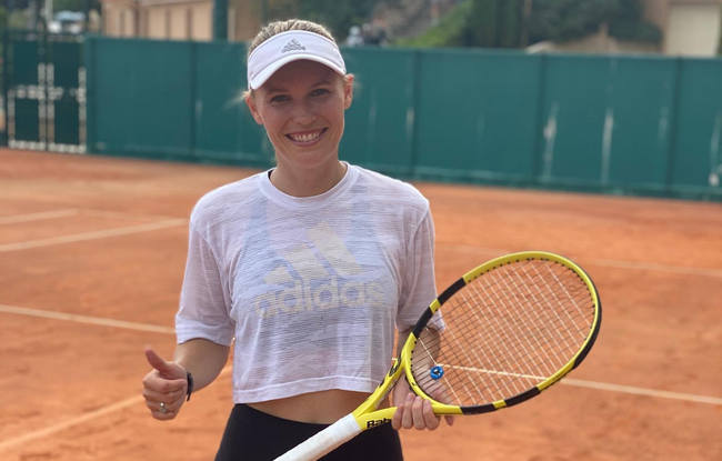 "Не так уж и плохо для перерыва в полгода": Возняцки впервые после завершения карьеры сыграла в теннис (ВИДЕО)