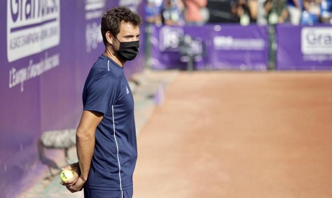 Экс-теннисист стал болбоем на турнире во Франции