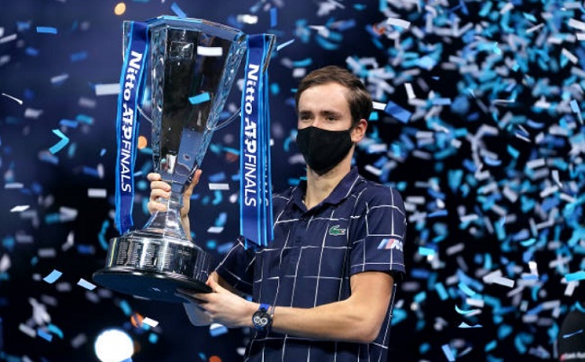 ATP Finals. Медведев обыграл Тима и стал чемпионом турнира