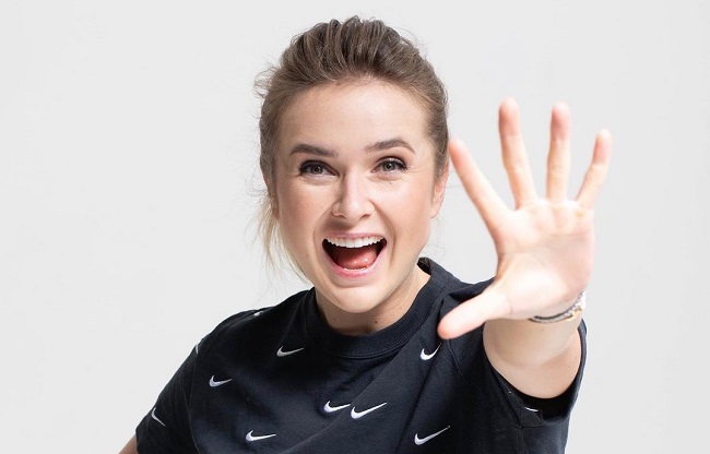 Элина Свитолина проводит розыгрыш экипировки от "Nike"