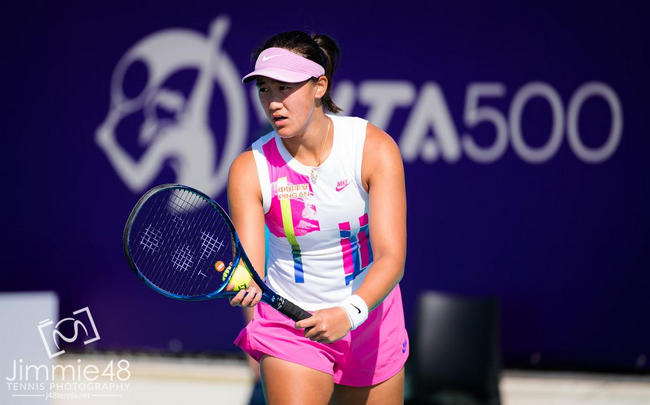 Китайская теннисистка не полетела в Мельбурн из-за положительного теста на COVID-19