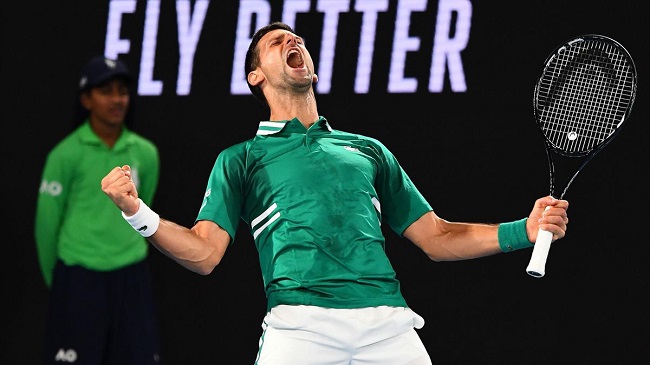 Новак Джокович рассердил зрителей на главной арене Australian Open (ВИДЕО)