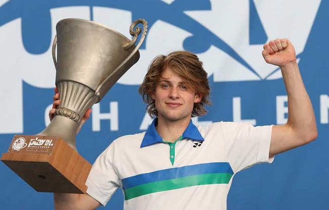 ATP Challenger Tour. 18-летний теннисист из девятой сотни рейтинга стал чемпионом в Лугано. Бергс выиграл второй титул за месяц
