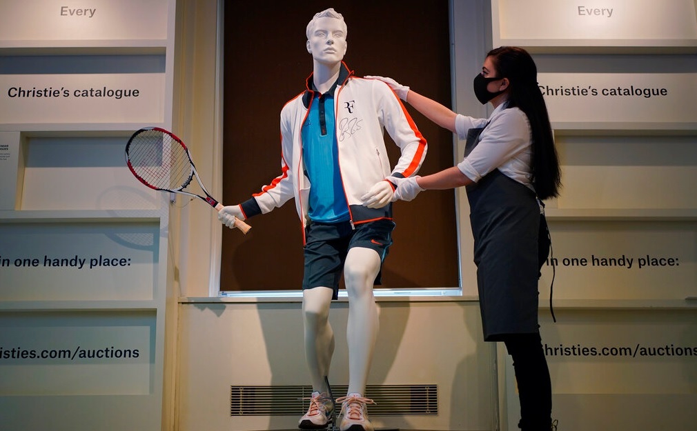 Теннисную коллекцию Федерера продали за 1,5 миллиона евро на аукционе в Лондоне