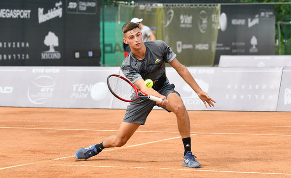 Вышково. Кравченко - единственный украинский теннисист в полуфинале турнира