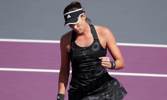 WTA Finals. Мугуруса обыгрывает Бадосу в испанском противостоянии