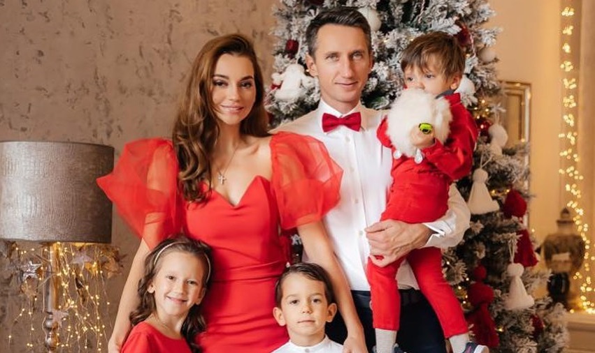 Сергей Стаховский показал семейное фото накануне праздников