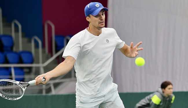 Денис Молчанов стартует на турнире ATP250 в Мельбурне