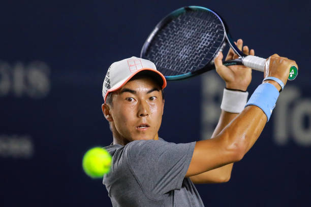 Лос-Кабос. Теннисист из третьей сотни станет соперником первой ракетки мира, Цзэн Чжуньсинь впервые выиграл матч в основе турнира АТР
