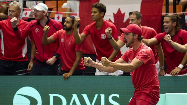 Davis Cup Finals. Канада поступилася Сербії, але вийшла у плей-офф змагань