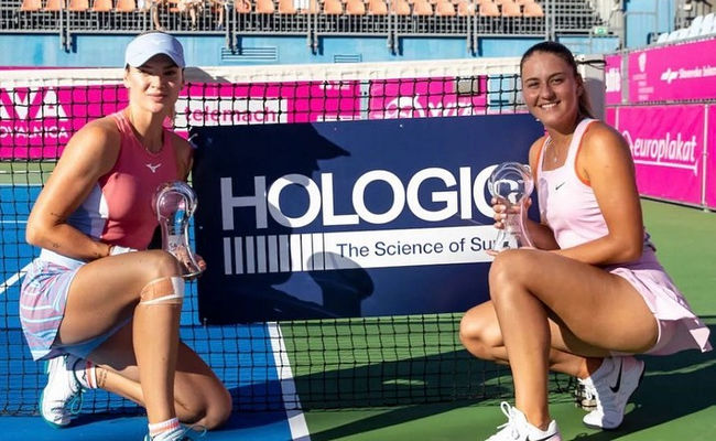Порторож. Костюк и Мартинцова выиграли дебютный парный титул WTA