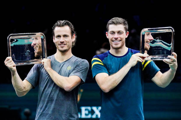 Париж. Колхоф и Скупски выиграли седьмой титул в сезоне и завершат год на первой строчке парного рейтинга ATP