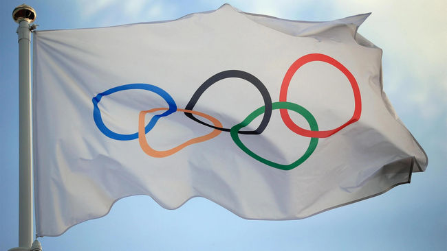 Хозяева Олимпиады-2024 вместе с группой из 30 стран призвали МОК отстранить россиян и белорусов от участия в ней