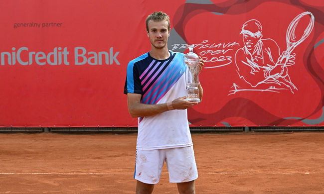 Братислава. Сачко виграв дебютний одиночний титул на "челенджері"