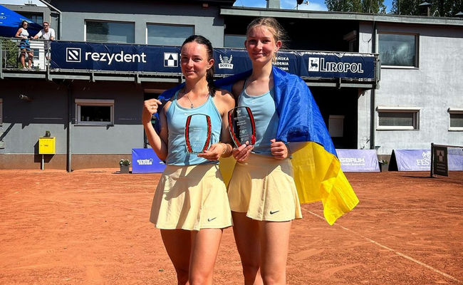 Гданськ (W15). Сестры Колб выиграли восьмой совместный парный титул ITF