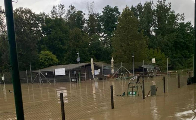 Юниорский турнир в Словении, где выступали украинские теннисисты, был отменен из-за катастрофического наводнения (ВИДЕО)