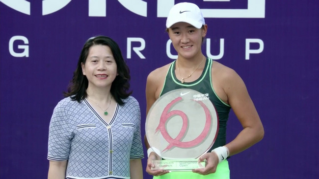 Гуанчжоу. Ван Сиюй выиграла свой дебютный титул WTA